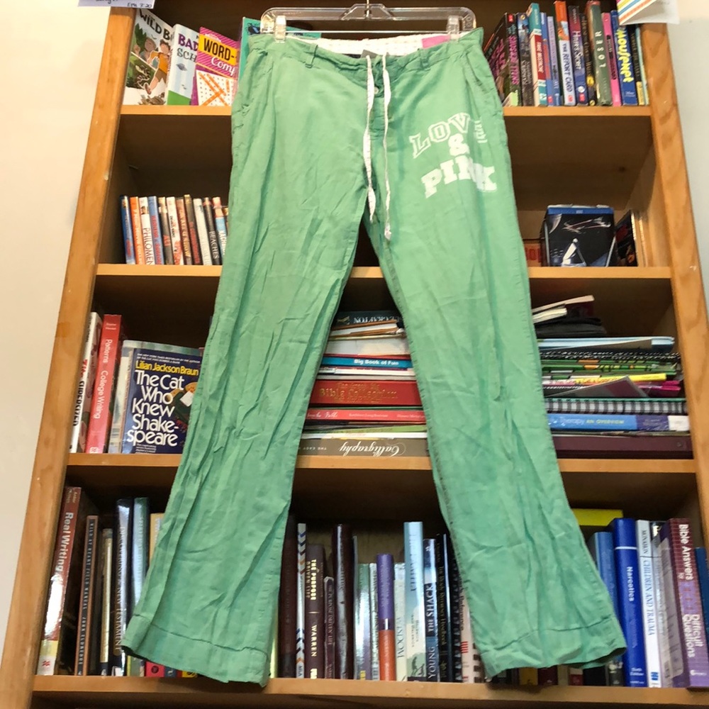 PINK VS-woman’s ‘sleep tight’ green sleepwear pjs